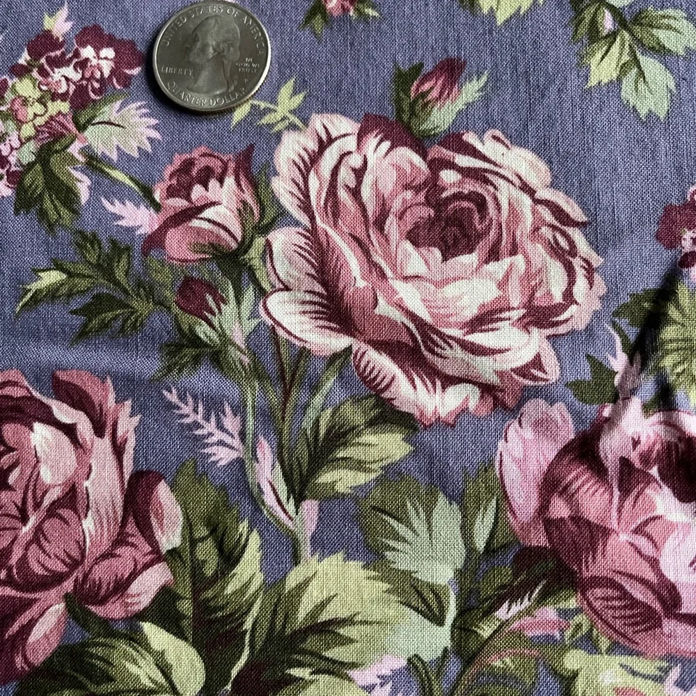 Cotton Quilt Fabric~Pink Cabbage Roses - Picture 3 of 5